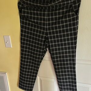 Maurices Black and White Plaid Women Shorts